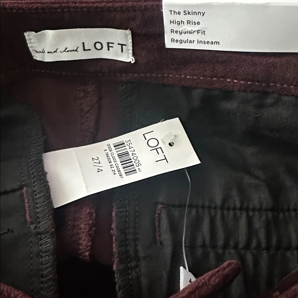Final Sale 🔥No More Low Offers Mariner Skinny Pants in Velvet Size 27